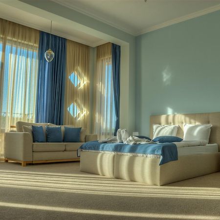 Hotel Chateau Des Bergers Tărgovište Esterno foto
