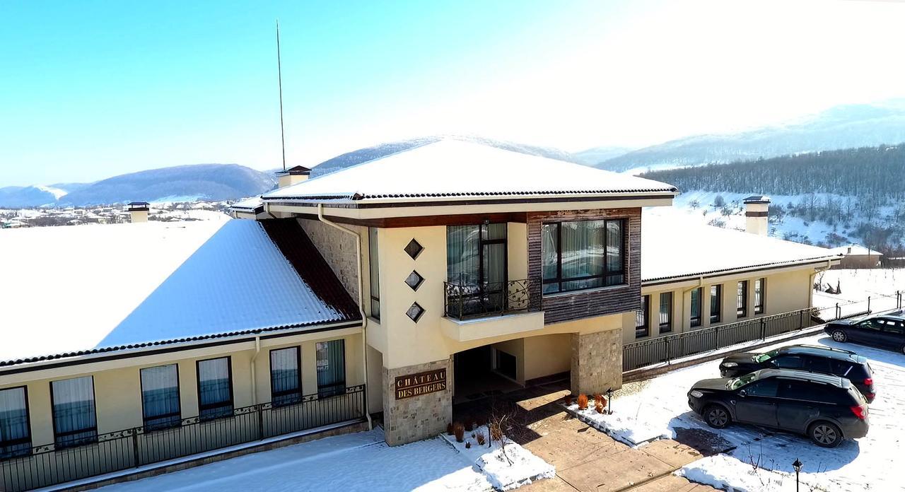 Hotel Chateau Des Bergers Tărgovište Esterno foto